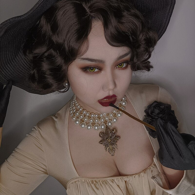 YOYOCOS Lady Dimitrescu Cosplay Costume Chatelain Alcina Biohazard Comtesse Sexy Cosplay Halloween Party Lady Vampire Necklace