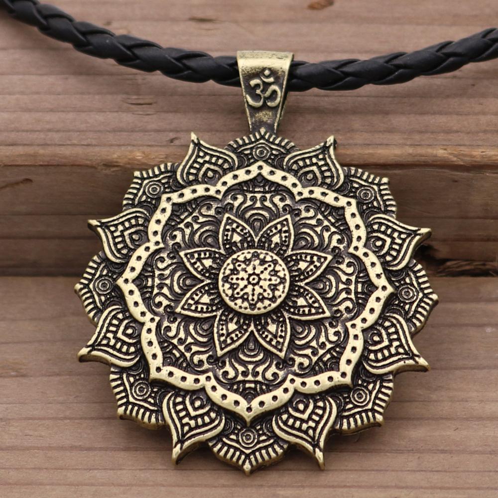 Solar celestial pendant Sun Moon Star mandala Lotus flower ladies necklace amulet geometric religious viking Wicca Witchcraf