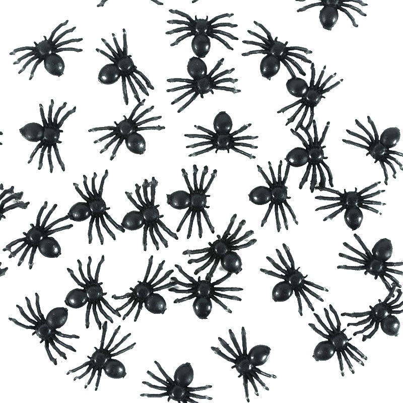 50pcs Mini Luminous Spiders Scary Props Halloween Decoration Glow In The Dark for Haunted House Bar Party Decor Simulation Toys