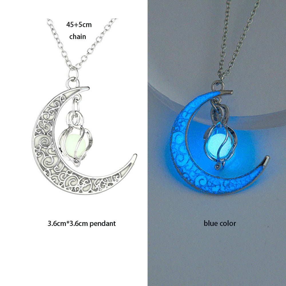 Luminous Glowing Arrow Pendant Necklace Knight Spear Necklace Glow In The Dark Pike Necklace for Women Men Halloween Gift