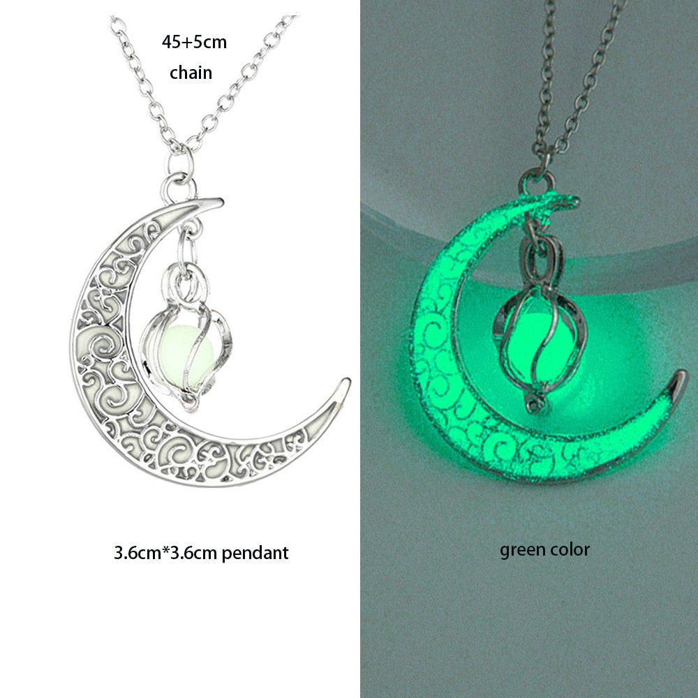 Luminous Glowing Arrow Pendant Necklace Knight Spear Necklace Glow In The Dark Pike Necklace for Women Men Halloween Gift