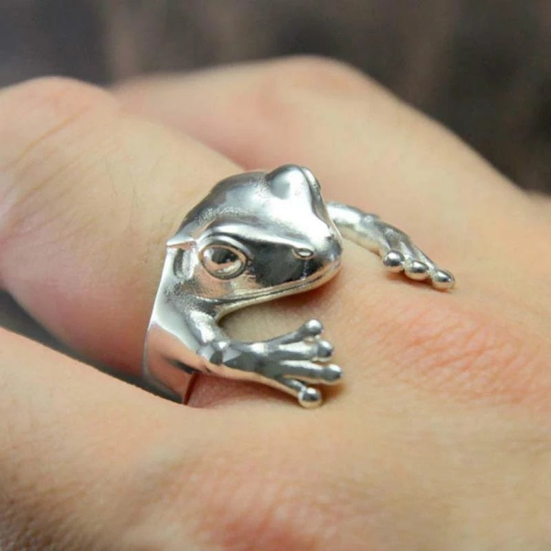 1pcs Titanium Steel Eagle Dragon Claw Halloween Skull Ring Hot Selling Men's Domineering Opening Rock Animal Jewelry