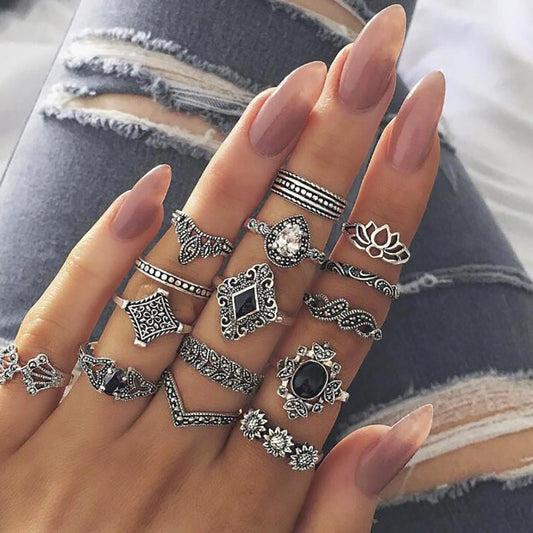 IPARAM Bohemian Vintage Crystal Geometric Joint Ring Set for Women Star Moon Personality Design Ring Set Party Jewelry Gift